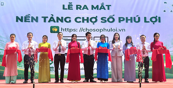 Ra mắt nền tảng Chợ số Phú Lợi