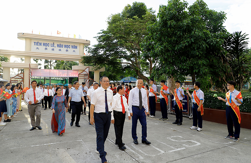 Thắt chặt quan hệ hữu nghị giữa TP Cần Thơ và TP Sán Đầu