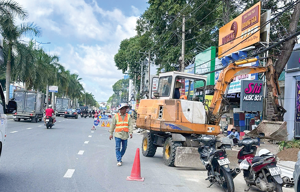 Giải ngân vốn đầu tư công đạt 38,5%