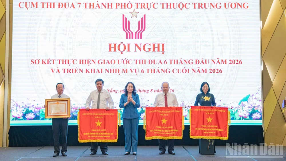 7 thành phố trực thuộc Trung ương quyết tâm bứt phá từ các phong trào thi đua