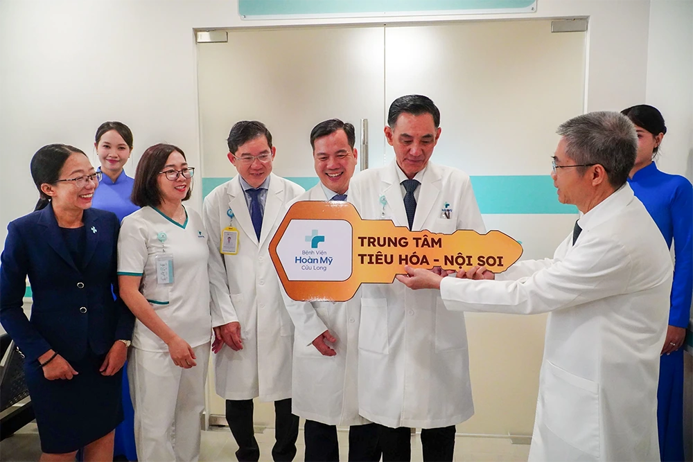 Đưa vào vận hành hệ thống nội soi tiêu hóa chuyên sâu