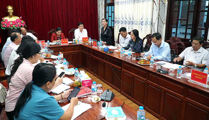 ពន្លឿនអនុវត្តវិធានការបង្កើនល្បឿនអភិវឌ្ឍសេដ្ឋកិច្ច-សង្គមក្នុងប៉ុន្មានខែចុងឆ្នាំ
