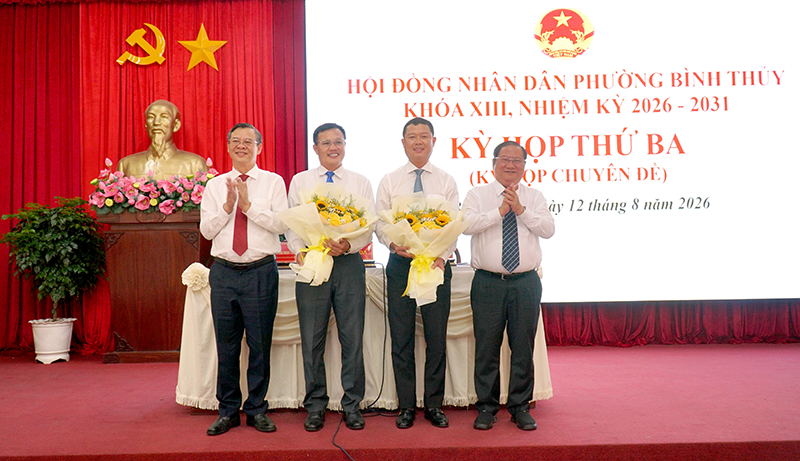 Ông Nguyễn Thanh Tao được bầu giữ chức Chủ tịch UBND phường Bình Thủy