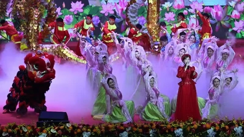 Hướng tới nền tảng số mang bản sắc Việt