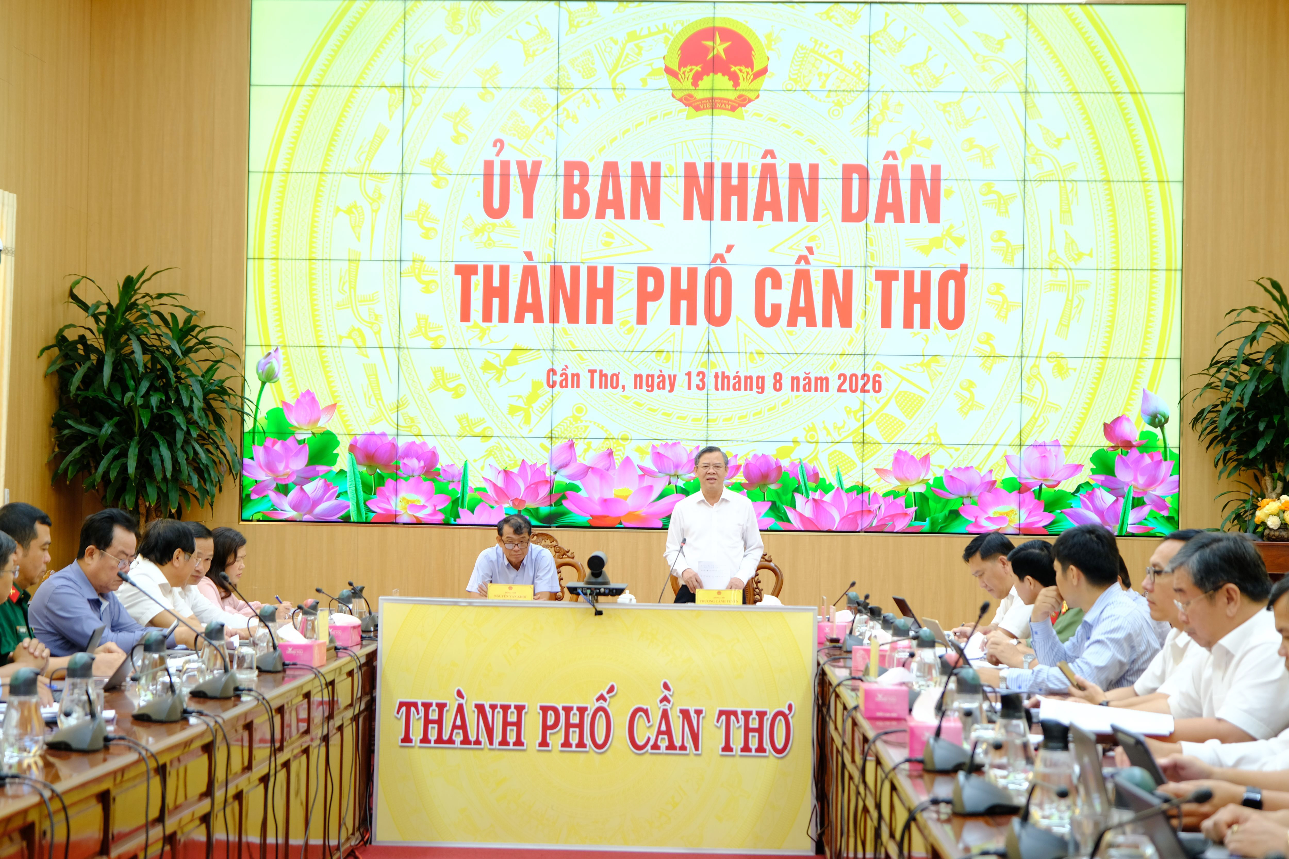 ផ្តល់អាទិភាពប្រភពធនធាន ផ្តុំកម្លាំងដោះស្រាយ “ចំណុចរាំងស្ទះ” របស់ទីក្រុង