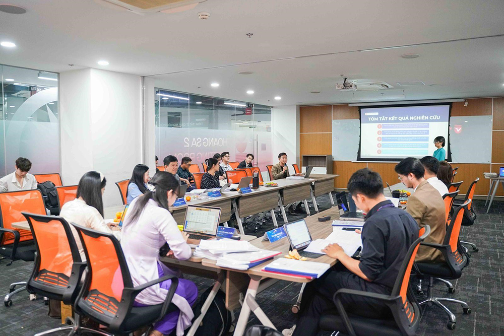 Con học Quan hệ công chúng có phải sau này đi làm báo? Giải mã hiểu lầm phổ biến