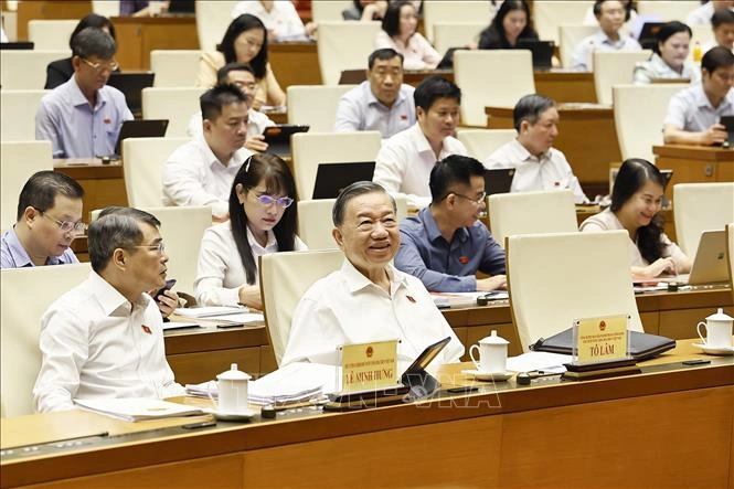 Xây dựng cơ chế quản lý tài chính công đồng bộ, thống nhất