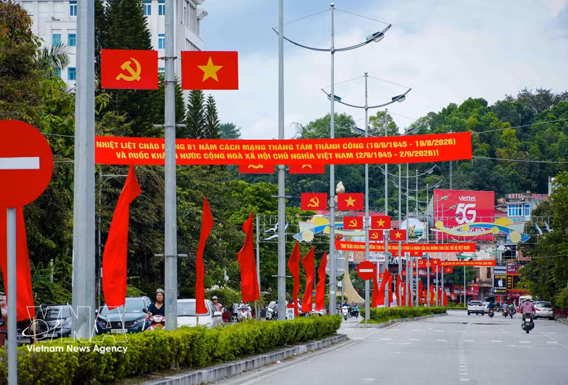 PM asks for stronger security, public order measures for National Day holiday