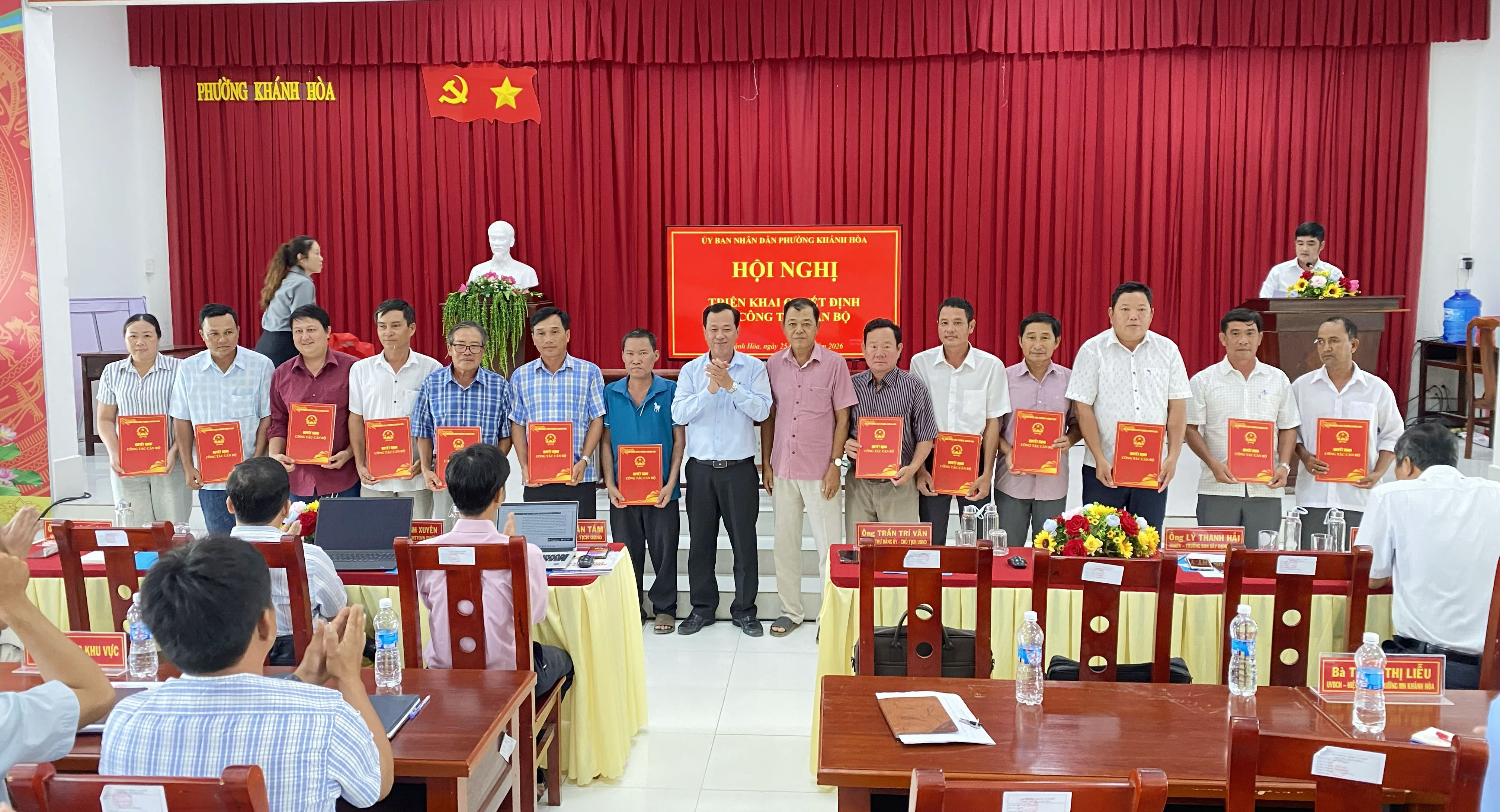 សង្កាត់ខាញ់ហ្វាប្រជុំវាយតម្លៃលទ្ធផលអនុវត្តភារកិច្ចសេដ្ឋកិច្ច-សង្គម ខែសីហា ឆ្នាំ២០២៦