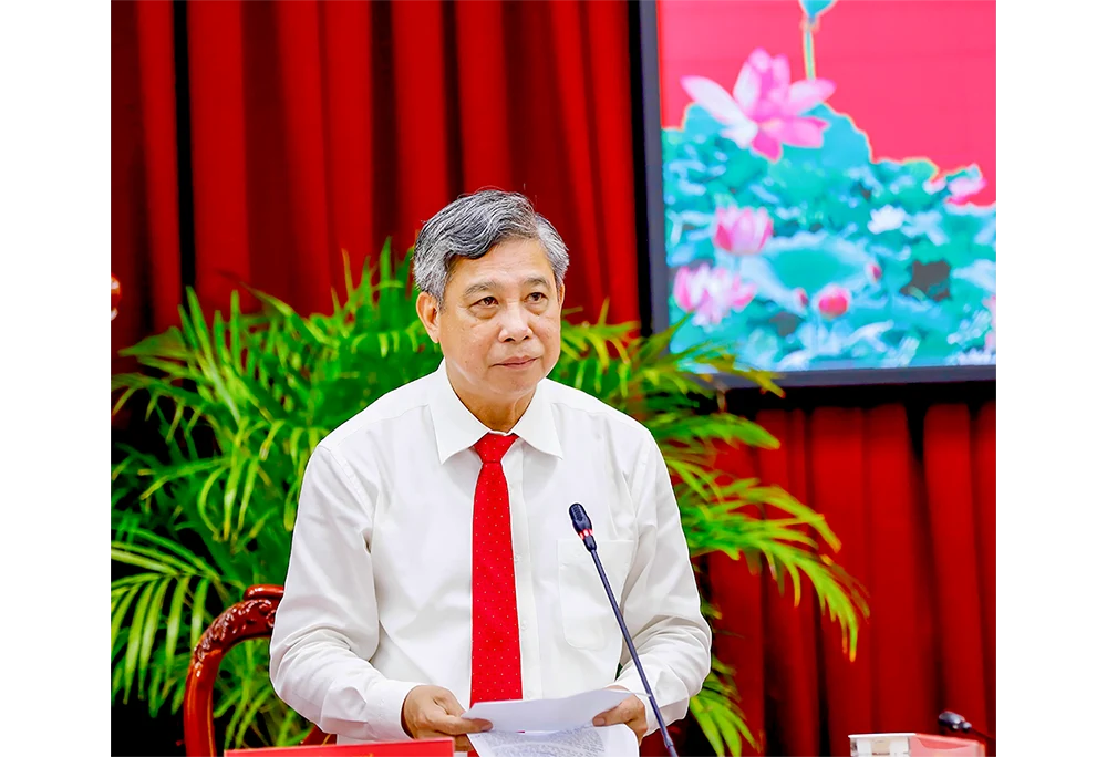 Ông Trần Văn Huyến giữ chức Bí thư Đảng ủy các cơ quan Đảng TP Cần Thơ