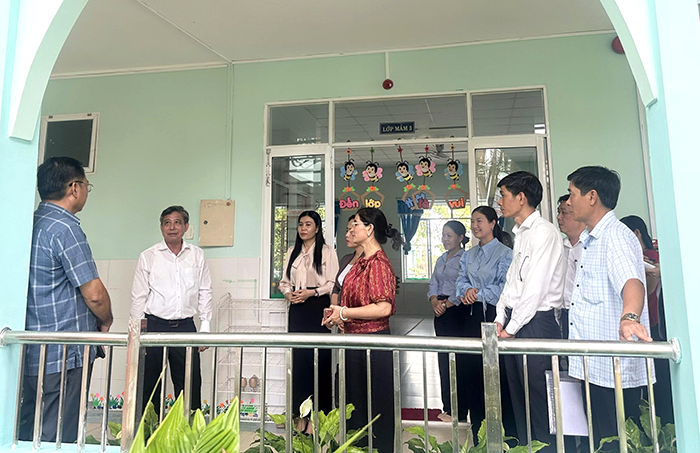 Tiếp tục rà soát cơ sở vật chất, trang thiết bị, kịp thời đề xuất giải pháp bảo đảm điều kiện dạy và học