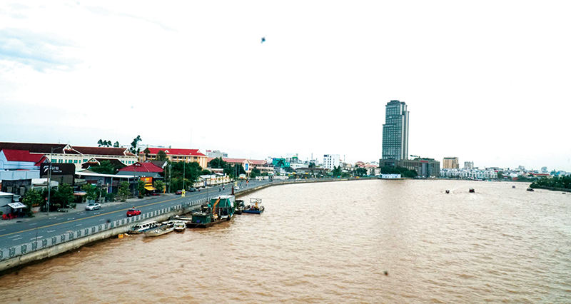 ពង្រីកស្មារតីក្លាហាននៃសរទៈរដូវប្រវត្តិសាស្ត្រ កសាងទីក្រុងកឹងធើអារ្យធម៌ ទំនើប