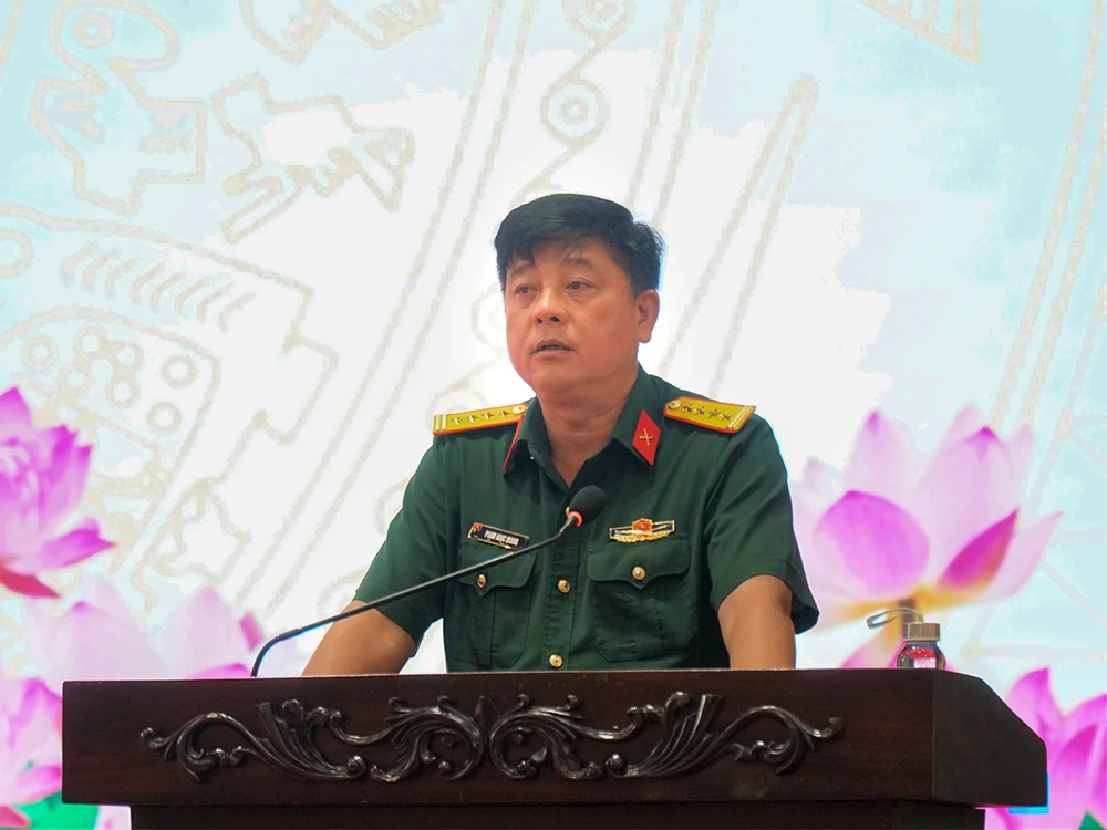 Ban Thường vụ Đảng ủy Quân sự TP Cần Thơ công bố, trao quyết định công tác cán bộ