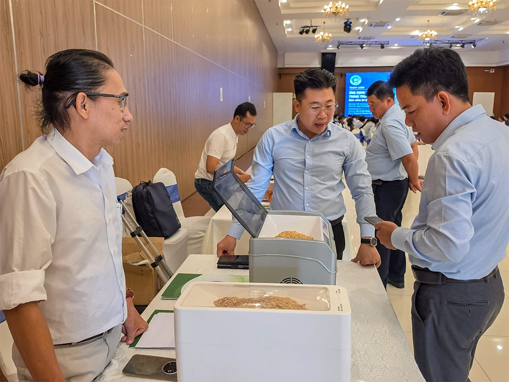 Thúc đẩy liên kết sản xuất, tiêu thụ lúa chất lượng cao và phát thải thấp