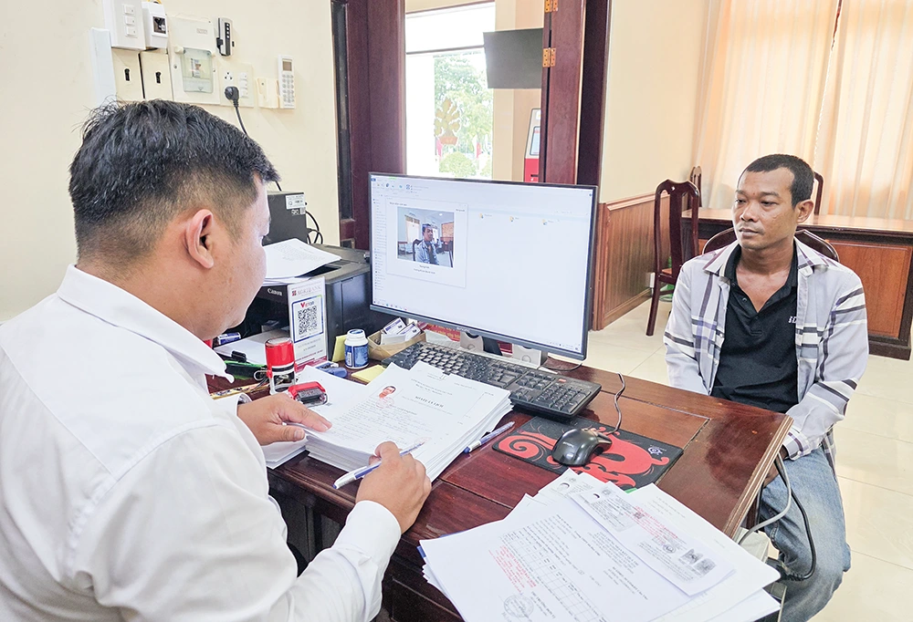 Hướng tới chính quyền số hiện đại, minh bạch