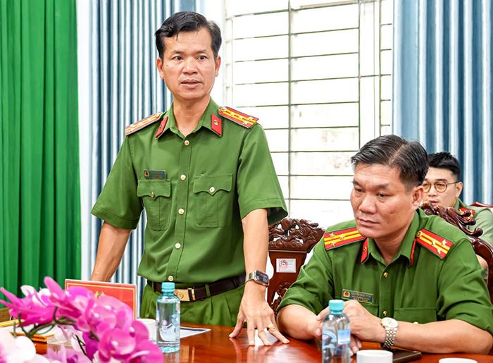 Bộ Công an khen thưởng Phòng Cảnh sát hình sự Công an TP Cần Thơ với thành tích xuất sắc trong phòng chống tội phạm