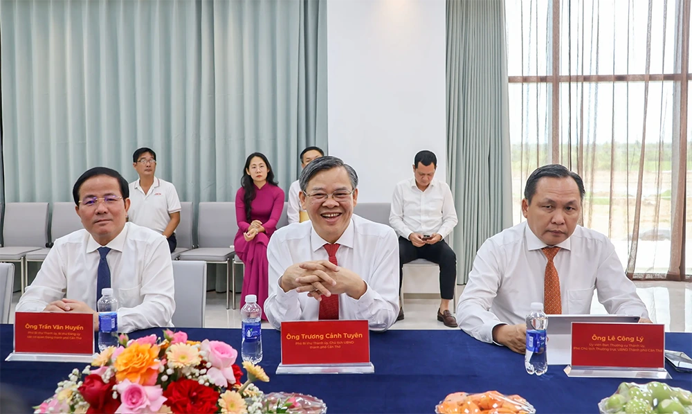 Tạo mọi điều kiện thuận lợi để Dự án Nhà máy Công nghệ Thể thao Bestway Cần Thơ hoạt động hiệu quả