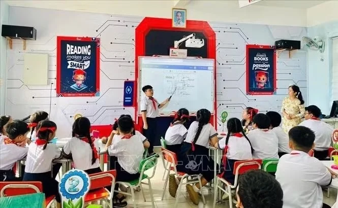 Năm học 2026-2027: Tập trung xử lý thiếu sách giáo khoa, triển khai giáo dục AI