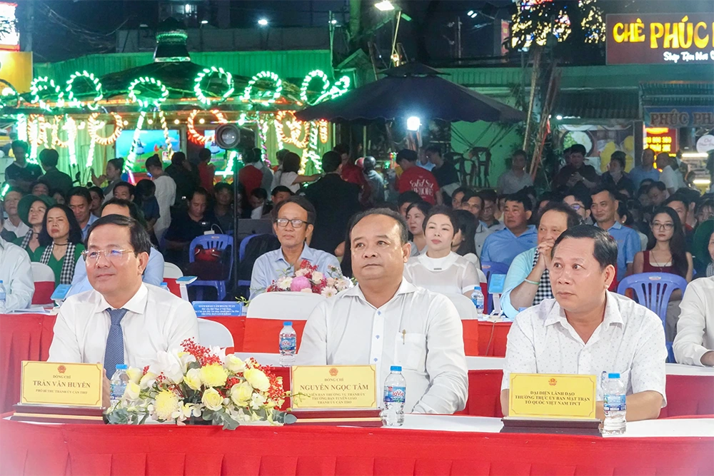 Khai mạc Liên hoan Ca khúc cách mạng TP Cần Thơ năm 2026