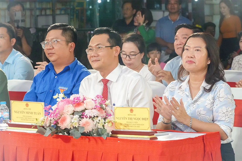 Khai mạc Liên hoan Ca khúc cách mạng TP Cần Thơ năm 2026