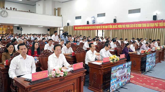 កឹងធើផ្តុំកម្លាំងអនុវត្តប្តូរផ្តាច់៦ក្រុមដំណោះស្រាយដើម្បីជំរុញល្បឿនអនុវត្តភាគកម្រិត ភារកិច្ចឆ្នាំ២០២៦