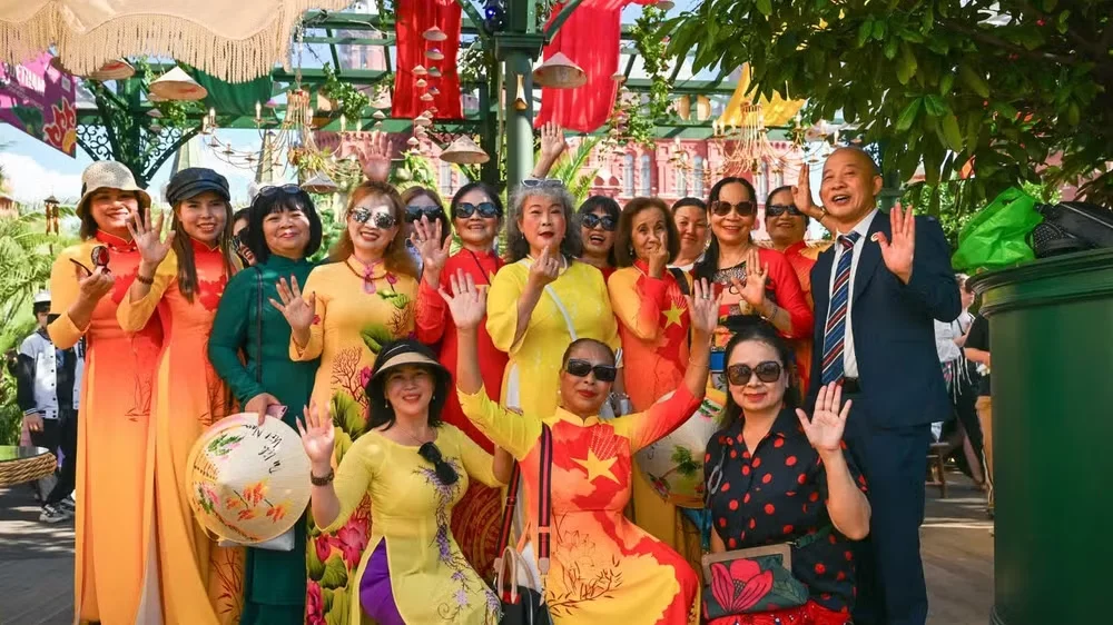 Còn nhiều dư địa trong hợp tác du lịch Việt Nam và Nga