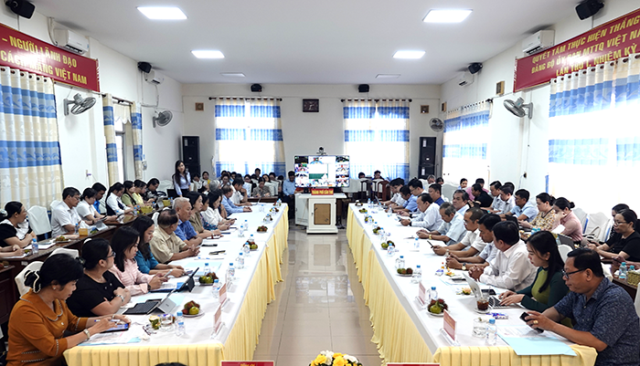 Mặt trận thành phố tuyên truyền, định hướng tư tưởng trong nhân dân