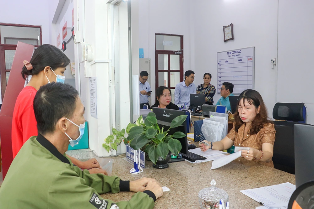 Đẩy mạnh cải cách thủ tục hành chính, góp phần thúc đẩy tăng trưởng 2 con số