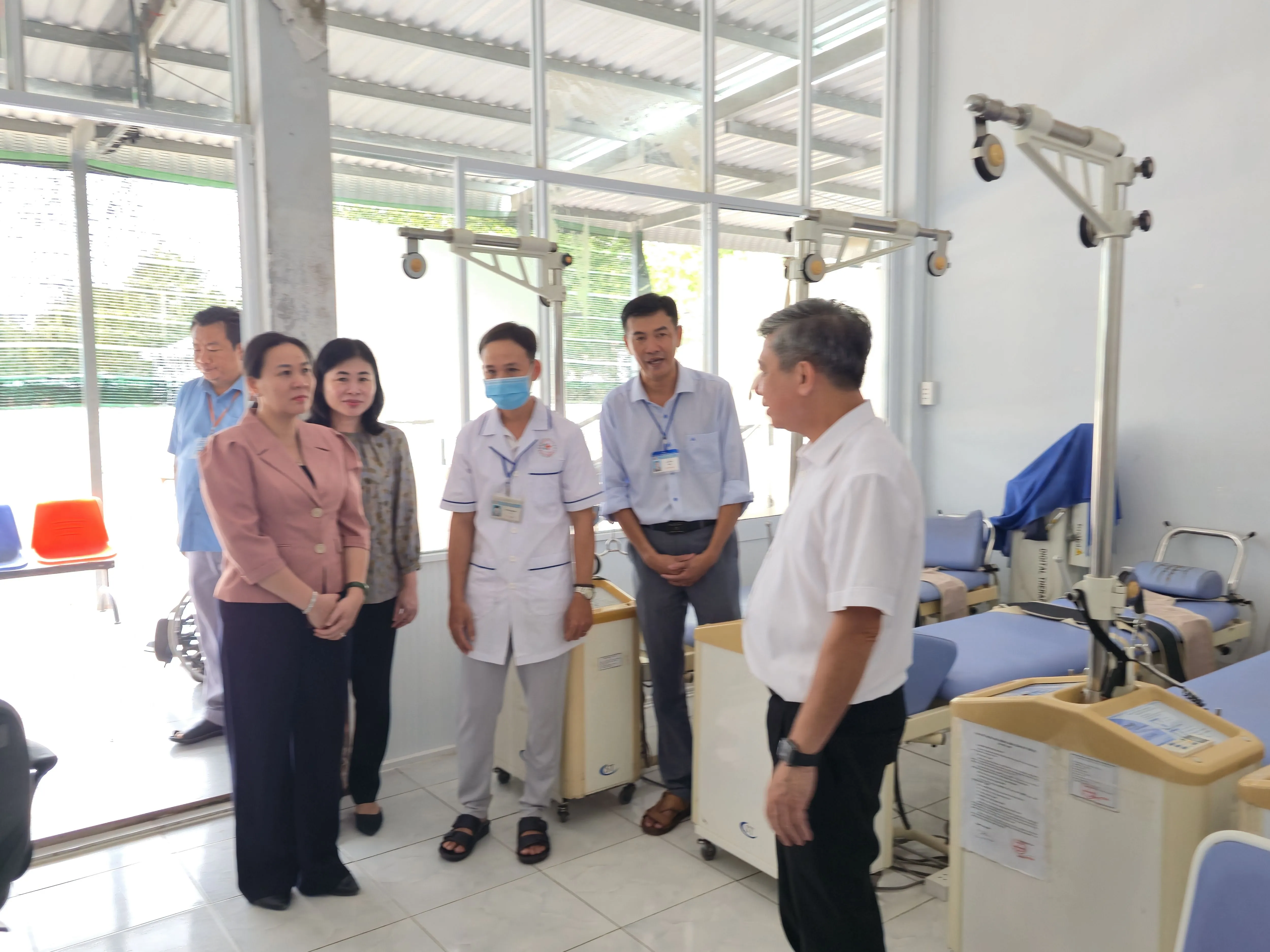 Thường trực HĐND TP Cần Thơ khảo sát về chính sách bảo hiểm y tế và dân số tại phường Sóc Trăng và Bệnh viện Đa khoa khu vực Sóc Trăng