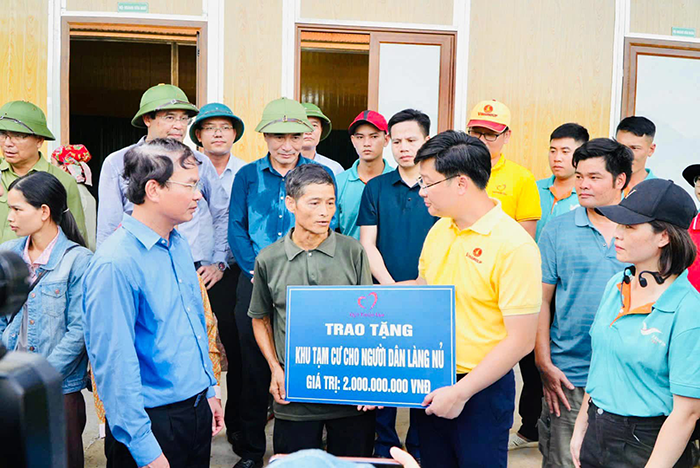 Lần đầu chia sẻ với truyền thông – phu nhân người giàu nhất Việt Nam nói gì?