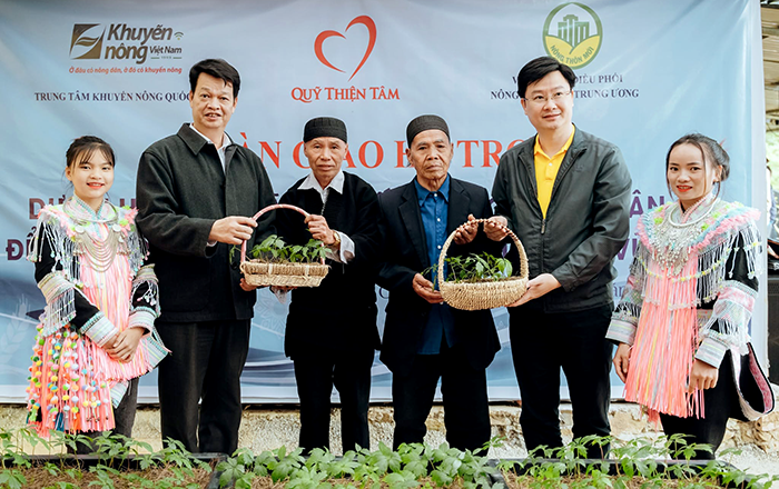 Lần đầu chia sẻ với truyền thông – phu nhân người giàu nhất Việt Nam nói gì?