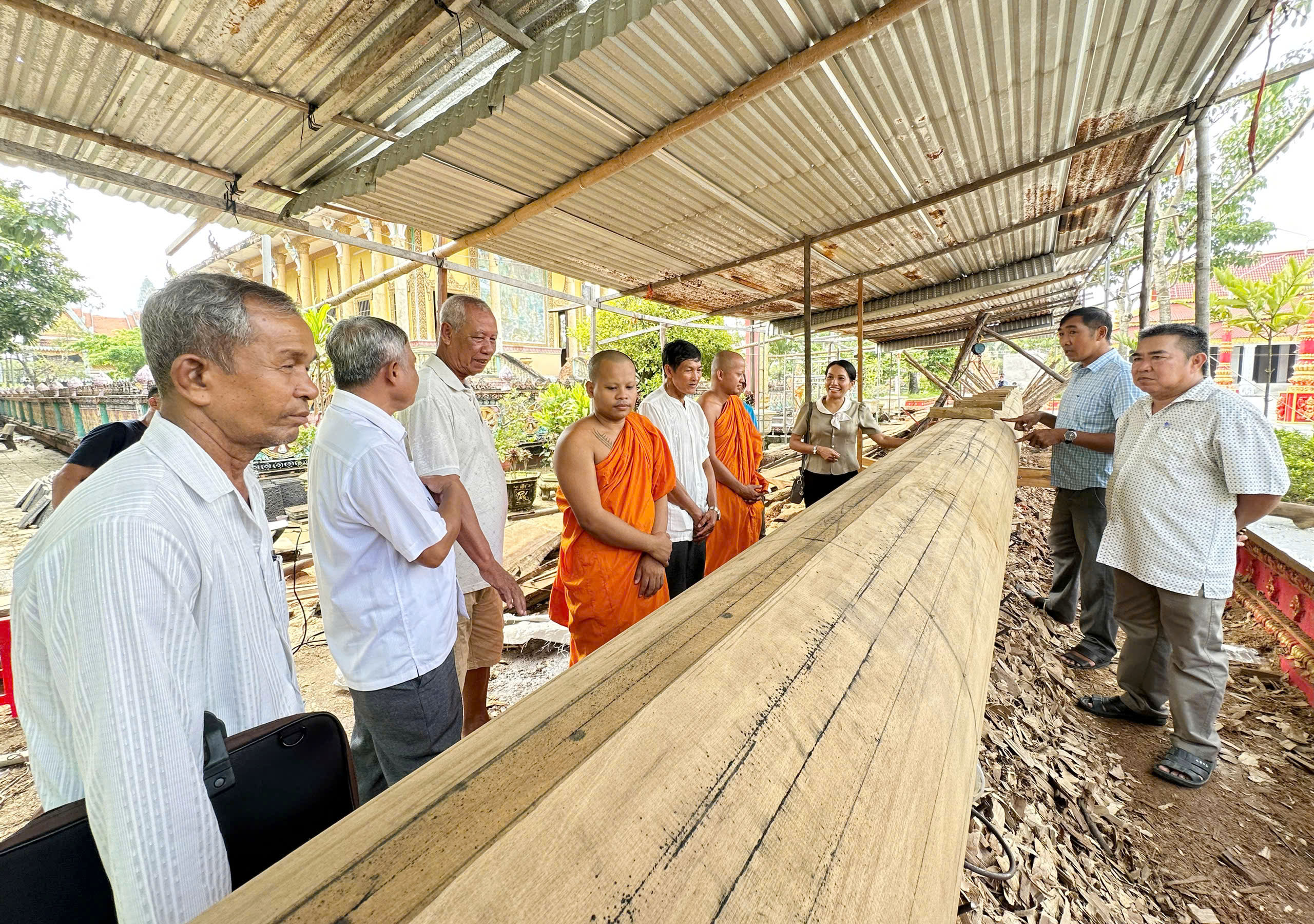 បក្ខជនខ្មែរលះបង់អស់ពីចិត្តចំពោះស្រុកភូមិ