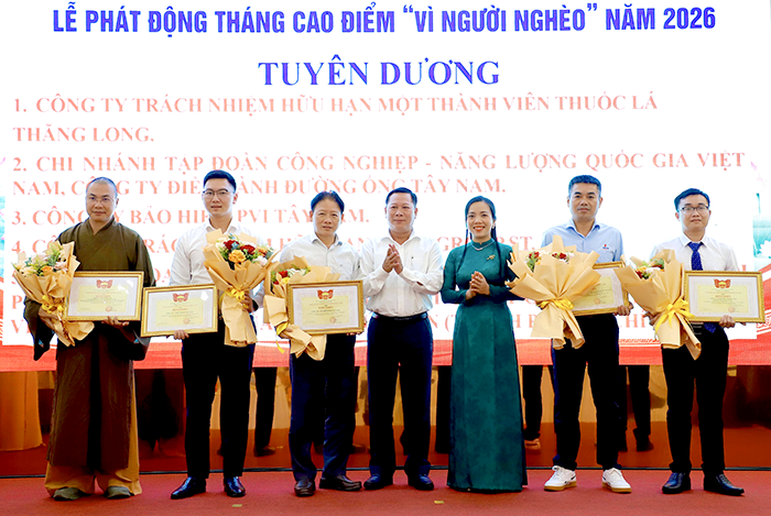 Cần Thơ huy động nguồn lực chăm lo người nghèo