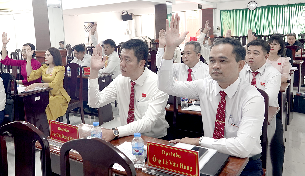 HĐND các xã, phường tổ chức kỳ họp chuyên đề
