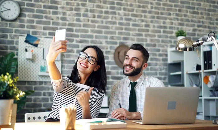 Khi giáo viên, nhà thiết kế đồ họa làm “người có sức ảnh hưởng trong công việc”