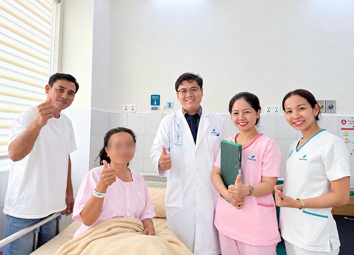 Bệnh nhân Campuchia đến Cần Thơ điều trị khối u buồng trứng