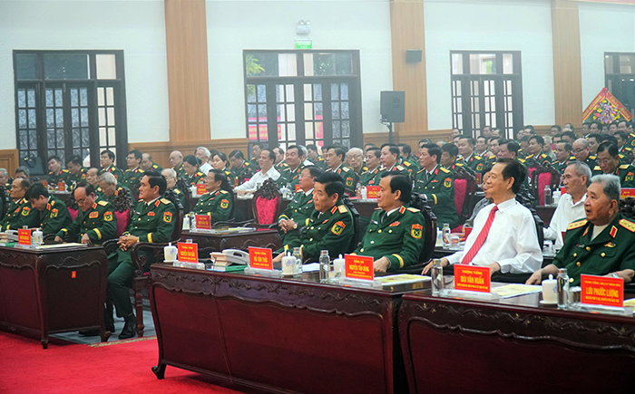 Cục Chính trị Quân khu 9 tổ chức Lễ kỷ niệm 80 năm Ngày truyền thống và đón nhận Huân chương Bảo vệ Tổ quốc hạng Nhất