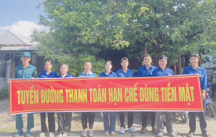 ពង្រីកតួនាទីក្រុមបច្ចេកវិទ្យាឌីជីថលសហគមន៍