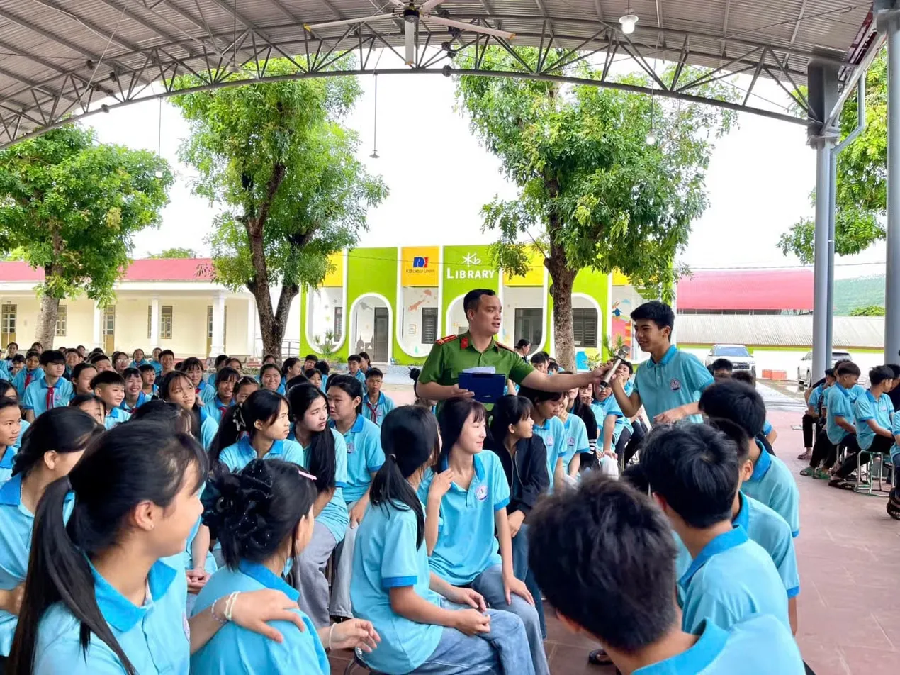 Việt Nam trong cuộc chiến chống mua bán người: Từ hoàn thiện thể chế đến hợp tác quốc tế