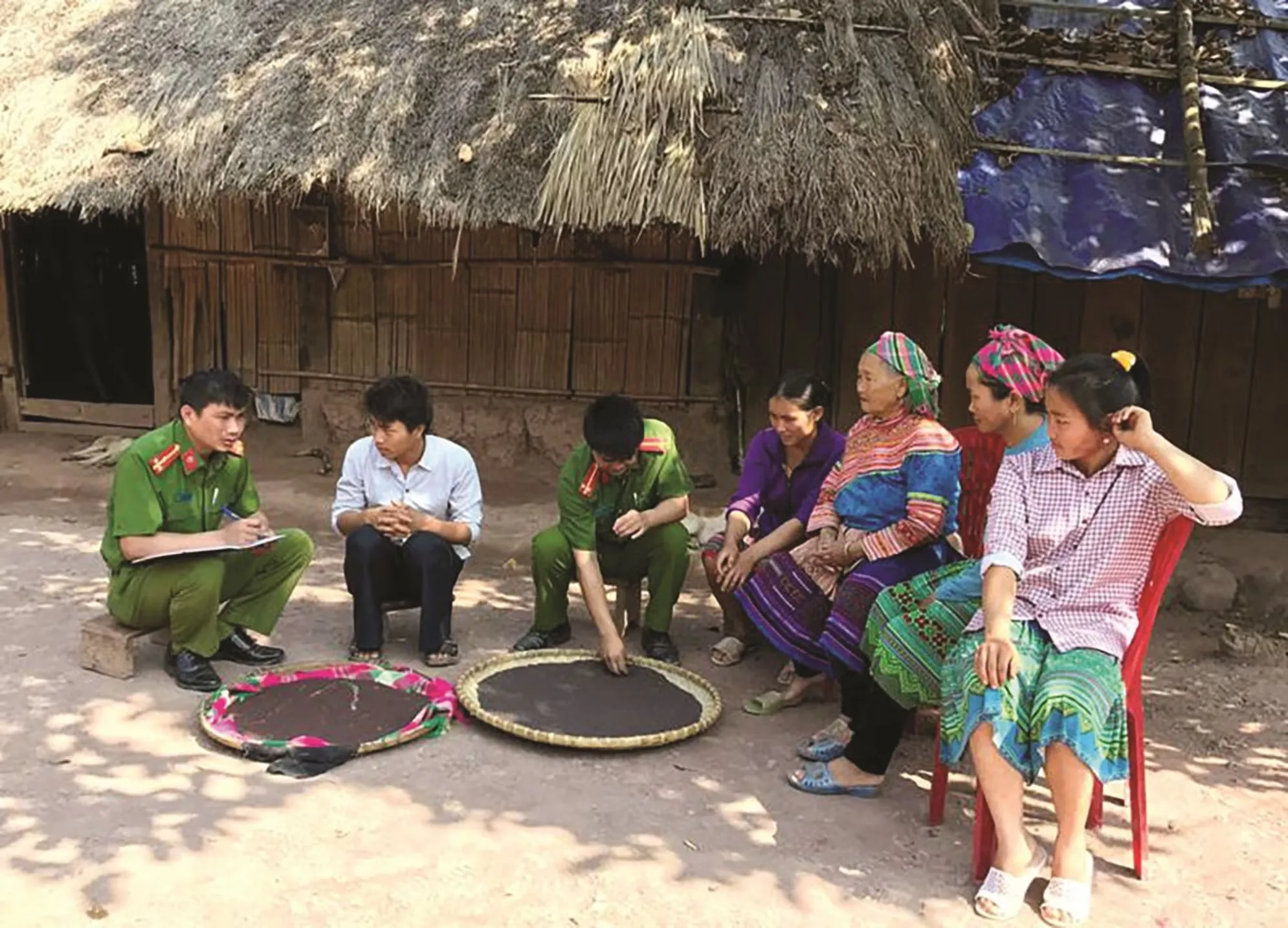 Việt Nam trong cuộc chiến chống mua bán người: Từ hoàn thiện thể chế đến hợp tác quốc tế