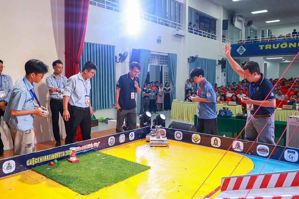 Khơi dậy đam mê sáng tạo kỹ thuật của học sinh, sinh viên