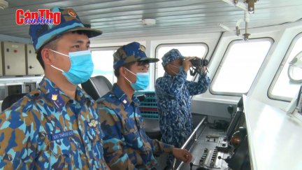 Vùng Cảnh sát biển 4 tăng cường phòng, chống buôn lậu gian lận thương mại dịp cuối năm