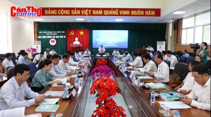 Hội thảo ''An ninh con người ở ĐBSCL trong bối cảnh hội nhập quốc tế hiện nay''