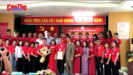 Kỷ niệm ngày thành lập Hội Chữ thập đỏ Việt Nam và tôn vinh những nghĩa cử cao đẹp