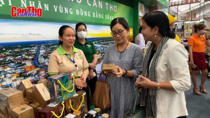 Phiên chợ khởi nghiệp Xanh tại Mekong Connect 2022