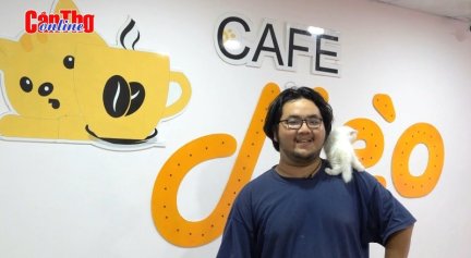 Độc lạ quán cà phê mèo