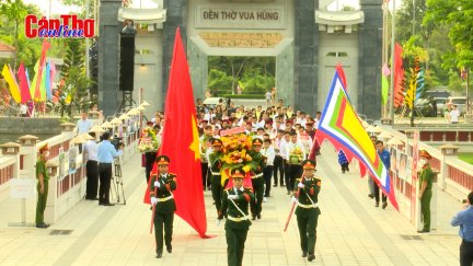 Long trọng tổ chức Lễ dâng hương Quốc Tổ Hùng Vương