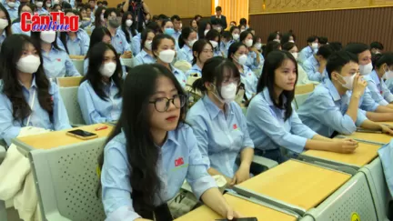 Trường Đại học Nam Cần Thơ đón hơn 6.000 tân sinh viên