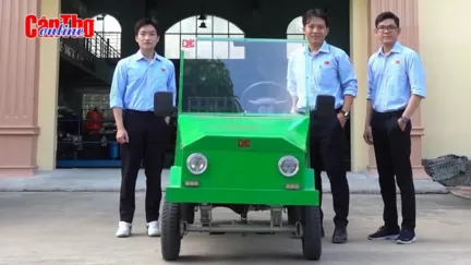 Sinh viên Cần Thơ sáng chế xe điện tiện dụng