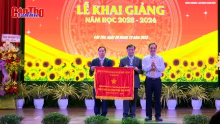 Trường Cao đẳng Kinh tế - Kỹ thuật Cần Thơ khai giảng năm học mới